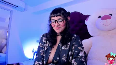 Snapshot of lucyluy chatting on February 5, 2025, 7:39 am Instagramlucyluy10 online show from February 5, 2025, 7:39 am