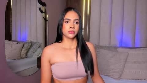 Snapshot of lucysalvatore chatting on October 12, 2025, 4:50 pm Lucy online show from October 12, 2025, 4:50 pm