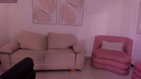 Lucy online show from November 22, 2025, 7:46 pm