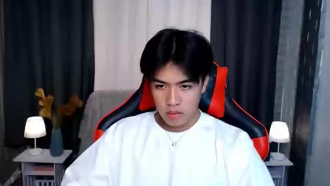 luigi_moreno online show from March 10, 2025, 10:15 am