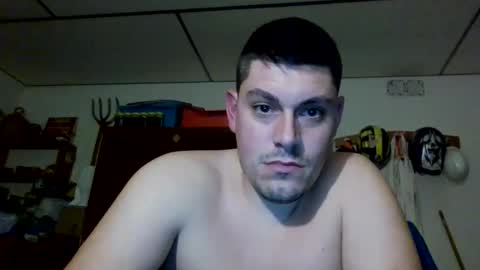Snapshot of luis2423 chatting on January 6, 2025, 11:31 pm A slave to the mistress.. un esclavo para las amas dominantes. online show from January 6, 2025, 11:31 pm