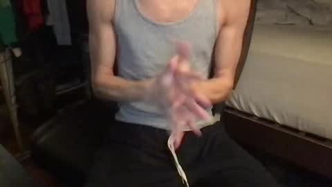 Snapshot of luisapolonio chatting on January 3, 2025, 9:47 pm Luis online show from January 3, 2025, 9:47 pm
