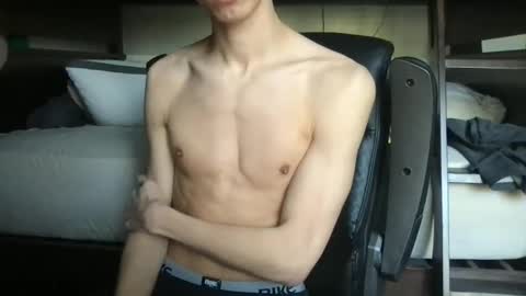 Snapshot of luisapolonio chatting on January 10, 2025, 8:37 pm Luis online show from January 10, 2025, 8:37 pm