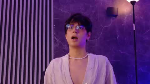 luixdust1 online show from September 22, 2025, 5:53 am