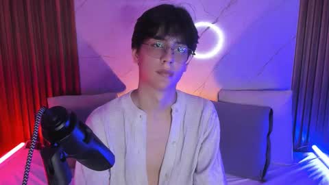 luixdust1 online show from September 26, 2025, 7:01 am