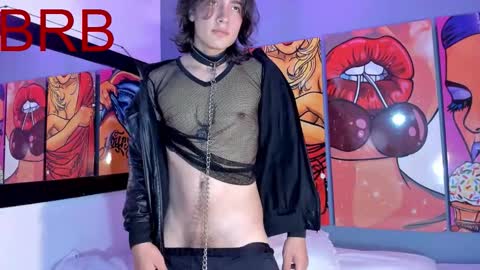 Snapshot of lukashollow chatting on October 10, 2025, 3:44 pm lukas 3 online show from October 10, 2025, 3:44 pm