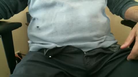 Snapshot of luke7711 chatting on November 3, 2025, 7:48 pm luke7711 online show from November 3, 2025, 7:48 pm