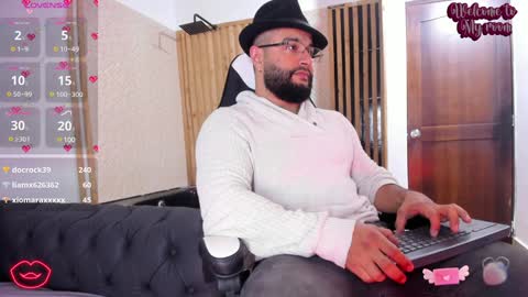 Snapshot of luke__09 chatting on January 26, 2025, 8:03 am LUKE online show from January 26, 2025, 8:03 am