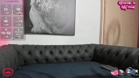Snapshot of luke__09 chatting on February 9, 2025, 12:08 pm LUKE online show from February 9, 2025, 12:08 pm