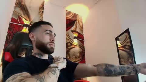 Snapshot of luke_davis01 chatting on October 29, 2025, 1:24 pm LUKE online show from October 29, 2025, 1:24 pm