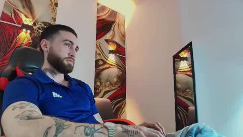 Snapshot of luke_davis01 chatting on November 7, 2025, 1:22 pm LUKE online show from November 7, 2025, 1:22 pm