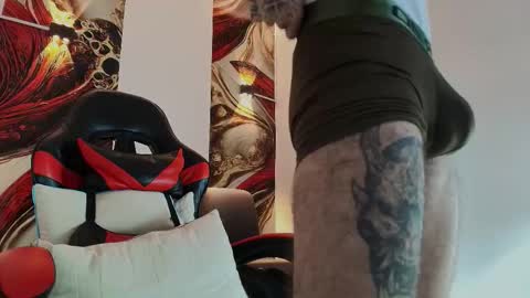 Snapshot of luke_davis01 chatting on November 29, 2025, 1:14 pm LUKE online show from November 29, 2025, 1:14 pm