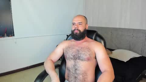 luke diaz7 online show from October 13, 2025, 4:12 am