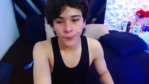 Snapshot of luke_howland chatting on December 12, 2024, 1:28 pm Luke online show from December 12, 2024, 1:28 pm