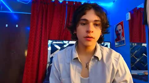 Snapshot of luke_howland chatting on February 24, 2025, 10:58 pm Luke online show from February 24, 2025, 10:58 pm