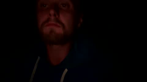 Snapshot of lukeeeeey96 chatting on September 30, 2025, 12:48 am lukeeeeey96 online show from September 30, 2025, 12:48 am