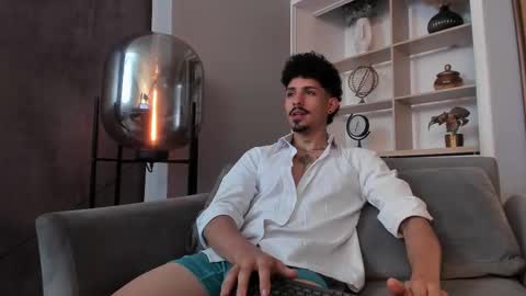 Snapshot of lukeetaylor_ chatting on October 17, 2025, 11:02 am Luke Taylor online show from October 17, 2025, 11:02 am