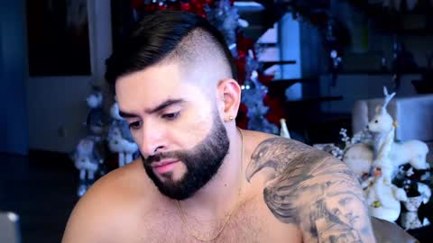 Snapshot of lukhass chatting on January 9, 2025, 10:09 pm Lukhas f4f online show from January 9, 2025, 10:09 pm