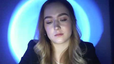 Snapshot of lulu_baby1 chatting on February 9, 2025, 5:22 pm Lulu Baby18 online show from February 9, 2025, 5:22 pm