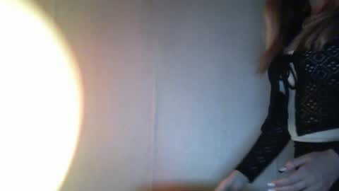 Snapshot of lulu_baby1 chatting on February 19, 2025, 10:09 pm Lulu Baby18 online show from February 19, 2025, 10:09 pm