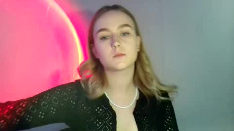 Snapshot of lulu_baby1 chatting on February 23, 2025, 7:22 am Lulu Baby18 online show from February 23, 2025, 7:22 am