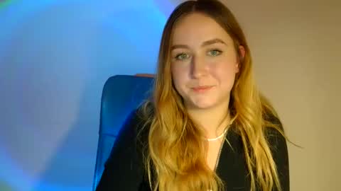 Snapshot of lulu_baby1 chatting on November 27, 2025, 6:54 pm Lulu Baby18 online show from November 27, 2025, 6:54 pm