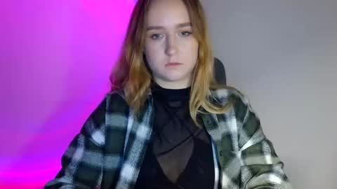 Snapshot of lulu_baby1 chatting on December 4, 2025, 12:14 pm Lulu Baby18 online show from December 4, 2025, 12:14 pm