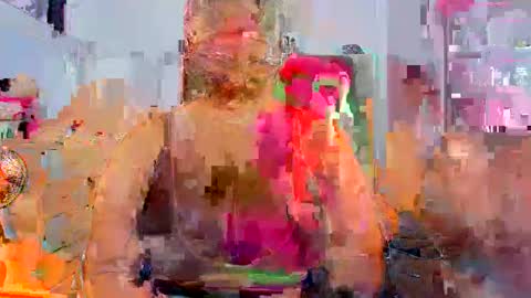  ferrer   online show from November 11, 2025, 7:36 pm