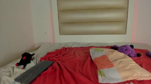 elizabeth online show from October 21, 2025, 3:46 pm