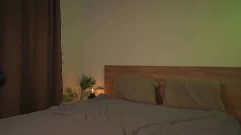 Snapshot of lulu_lovett chatting on December 6, 2024, 11:22 am lulu_lovett online show from December 6, 2024, 11:22 am