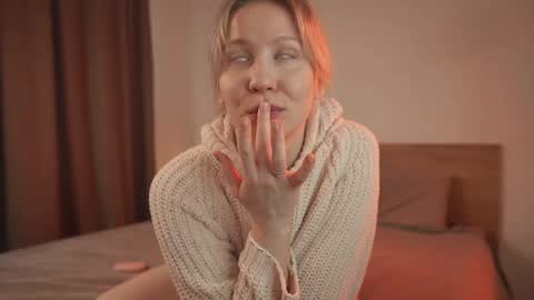 Snapshot of lulu_lovett chatting on December 12, 2024, 12:33 pm lulu_lovett online show from December 12, 2024, 12:33 pm