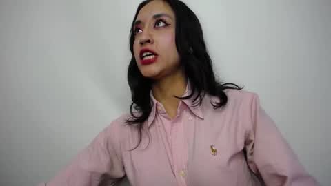 Snapshot of luly_blue chatting on October 9, 2025, 3:15 am Luly online show from October 9, 2025, 3:15 am