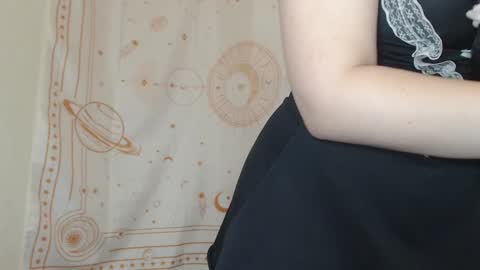 Snapshot of lumulav9 chatting on February 21, 2025, 1:33 pm Lumulav online show from February 21, 2025, 1:33 pm