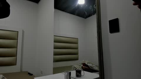 luna online show from November 24, 2025, 10:37 am