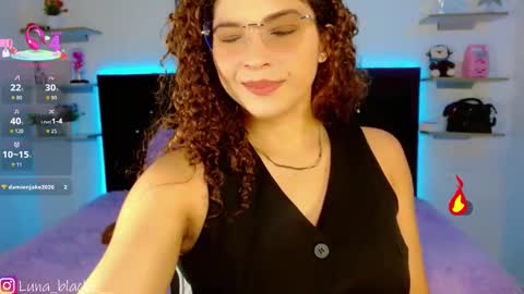 Luna online show from September 12, 2025, 9:26 pm