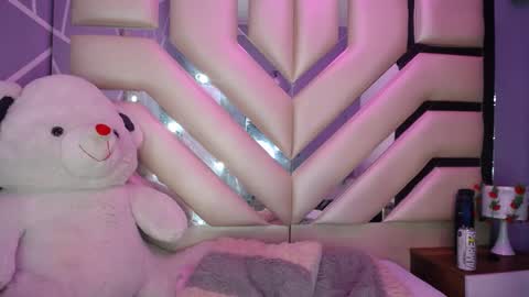 Snapshot of luna_corrs_ chatting on December 12, 2024, 3:10 am LUNA online show from December 12, 2024, 3:10 am