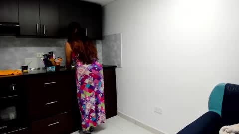 luna  online show from February 15, 2025, 8:44 am