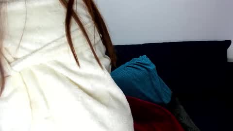 luna  online show from February 17, 2025, 8:41 am