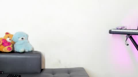 Snapshot of luna_fioree chatting on November 11, 2025, 4:45 am Luna Fioree online show from November 11, 2025, 4:45 am