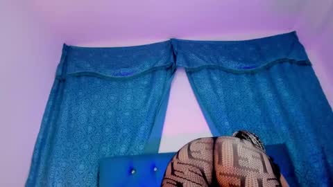 Snapshot of luna_hazard chatting on March 11, 2025, 1:05 am luna_hazard online show from March 11, 2025, 1:05 am