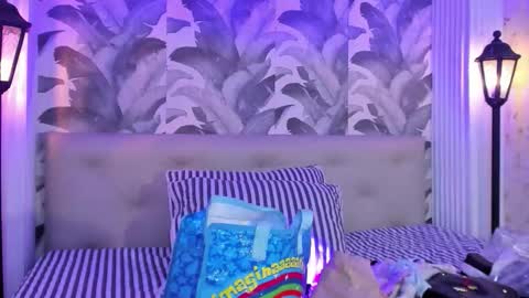 Luna Morgan online show from October 19, 2025, 3:18 am