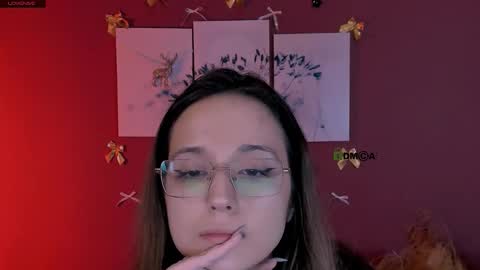 luna_nightfall online show from December 21, 2025, 10:17 pm