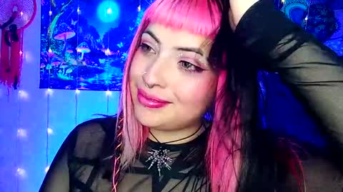 Snapshot of luna_ray420 chatting on March 6, 2025, 7:47 am MISS LUNA online show from March 6, 2025, 7:47 am