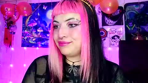 Snapshot of luna_ray420 chatting on March 12, 2025, 2:52 am MISS LUNA online show from March 12, 2025, 2:52 am