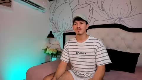 Luna Stanford online show from October 9, 2025, 2:31 am