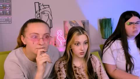 Snapshot of luna_tin chatting on September 9, 2025, 3:11 pm Luna online show from September 9, 2025, 3:11 pm