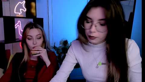 Snapshot of luna_tin chatting on October 26, 2025, 8:15 pm Luna online show from October 26, 2025, 8:15 pm