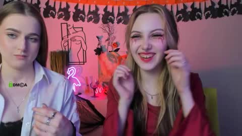 Snapshot of luna_tin chatting on October 30, 2025, 8:31 pm Luna online show from October 30, 2025, 8:31 pm