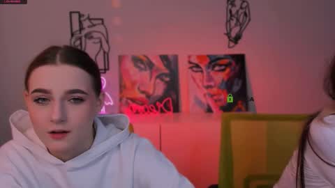 Snapshot of luna_tin chatting on November 7, 2025, 5:40 am Luna online show from November 7, 2025, 5:40 am