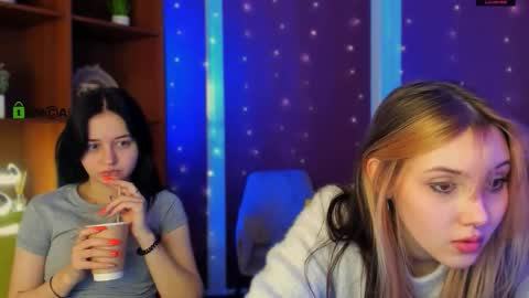 Snapshot of luna_tin chatting on November 23, 2025, 9:09 am Luna online show from November 23, 2025, 9:09 am